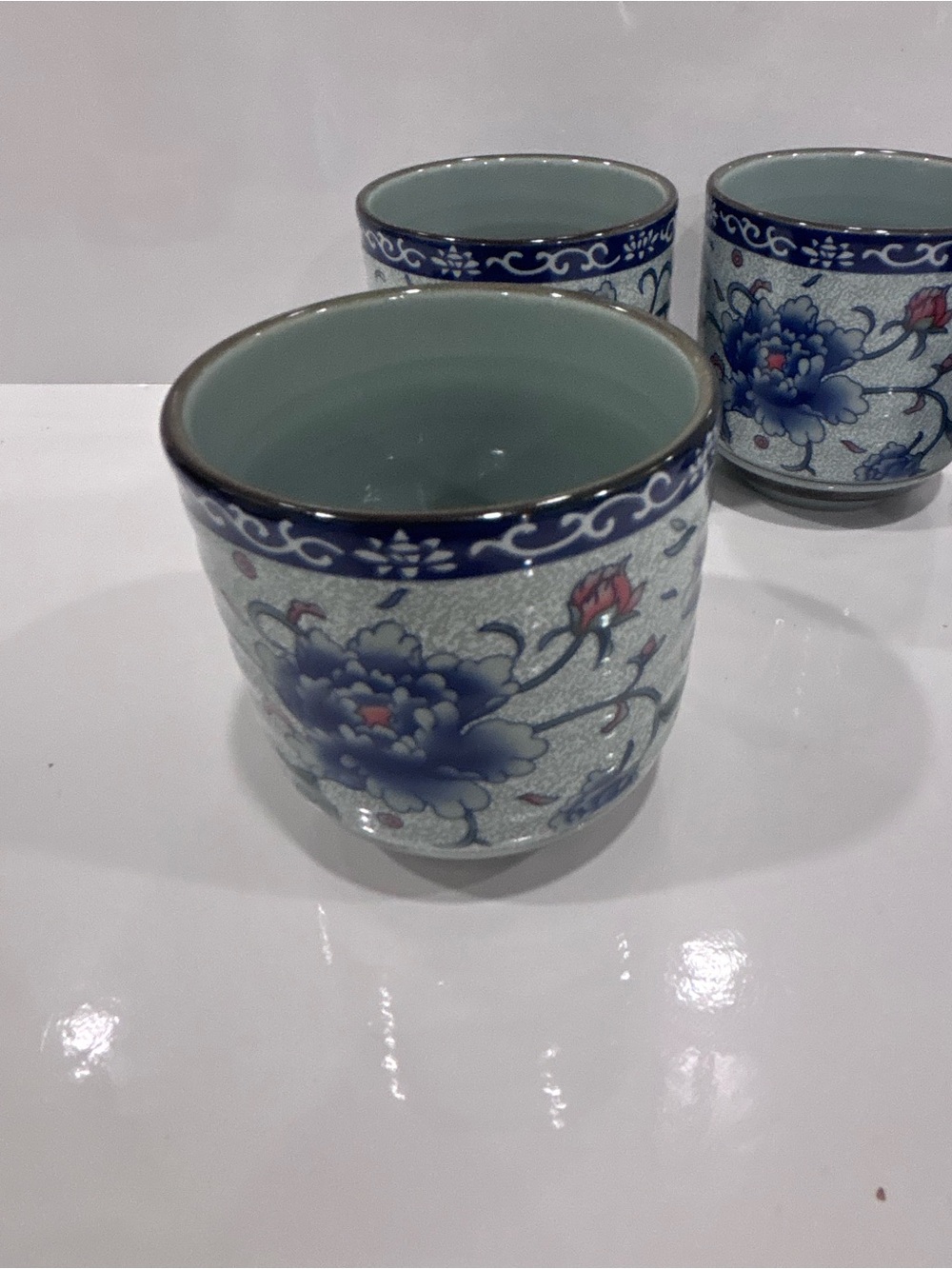 Vintage 4 Japanese porcelain yunomi tea cups blue peonies floral tea bowls - Picture 3 of 9